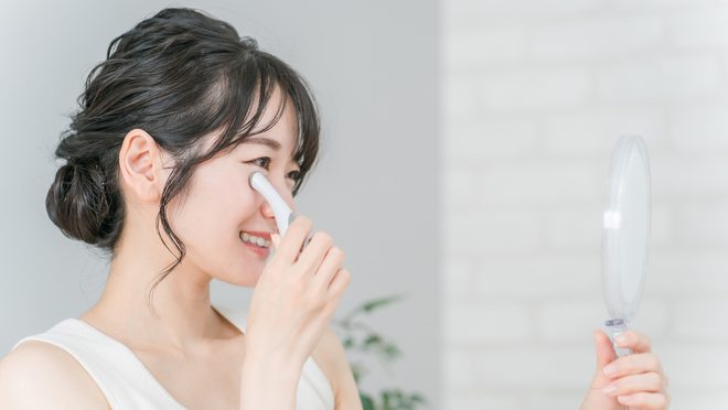 40代の目元のたるみ改善!原因とセルフケアを紹介
