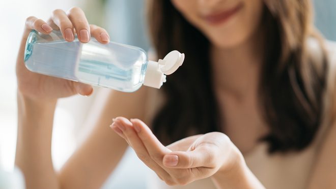 ナイアシンアミドの毛穴に対する効果|他成分との違いやおすすめの組み合わせを解説